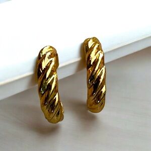 New Elegant Gold-Tone Twisted Hoop Earrings